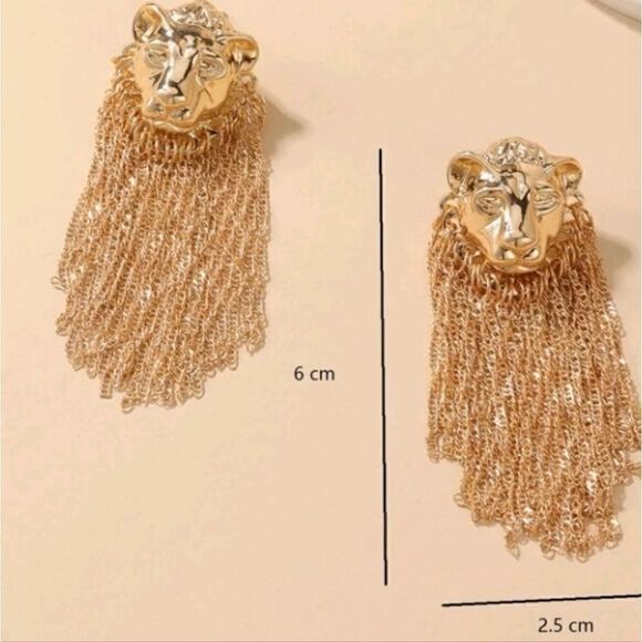 Gold Lion Head Earrings Tassel Fringe - Picture 3 of 4